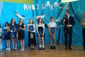 Uroczyste akademie kończące rok szkolny 2023/2024