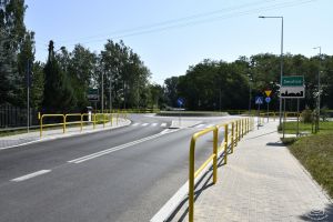 Odbiór III etapu budowy drogi łączącej DW 708 z drogą powiatową w Smolicach przez most na rzece Moszczenicy.