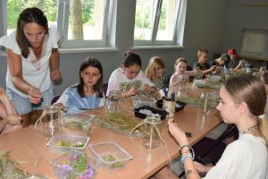 Kulturalne Wakacje w Domu Kultury Niesułków