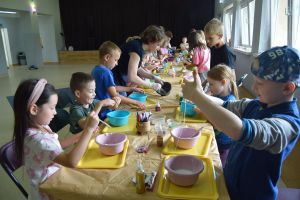 Kulturalne Wakacje w Domu Kultury Niesułków