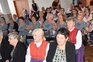 Rozśpiewana Ferajna na przeglądzie Kapel i Zespołów Śpiewaczych „Komu piosnkę, komu…?”.