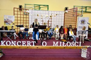 Relacja fotograficzna z koncertu charytatywnego w Dobrej