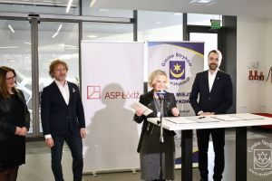 Konferencja prasowa w Akademii Sztuk Pięknych w Łodzi