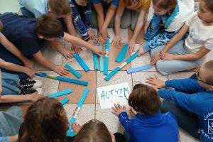 Dzień Świadomości Autuzmu w Gminie Stryków - 2 kwietnia 2025 r.