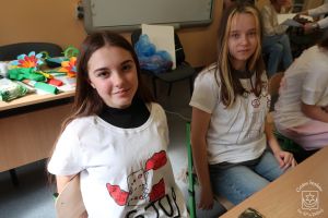 Hej(t)! uwolnij się - warsztaty plastyczne w SP Dobra