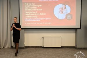 Konferencja „Zjawisko i mechanizmy uzależnień behawioralnych u dzieci i młodzieży. Rozpoznawanie problemów i profilaktyka”
