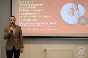 Konferencja „Zjawisko i mechanizmy uzależnień behawioralnych u dzieci i młodzieży. Rozpoznawanie problemów i profilaktyka”