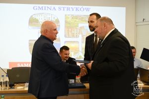 XVIII sesja RM w Strykowie - sesja jubileuszowa z okazji 35-lecia Samorządu