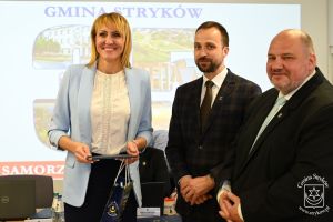 XVIII sesja RM w Strykowie - sesja jubileuszowa z okazji 35-lecia Samorządu
