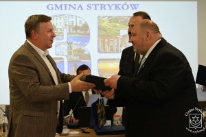 XVIII sesja RM w Strykowie - sesja jubileuszowa z okazji 35-lecia Samorządu