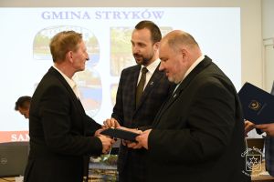 XVIII sesja RM w Strykowie - sesja jubileuszowa z okazji 35-lecia Samorządu