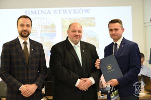 XVIII sesja RM w Strykowie - sesja jubileuszowa z okazji 35-lecia Samorządu