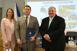 XVIII sesja RM w Strykowie - sesja jubileuszowa z okazji 35-lecia Samorządu