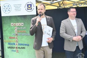 Gra terenowa "Razem Pomagamy"