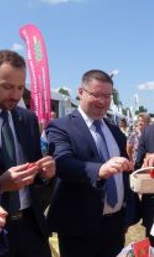 Oficjalne otwarcie VI Krajowych Dni Pola 2025 w Bratoszewicach