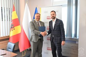 Wicemarszałek Województwa Łódzkiego Piotr Wojtysiak, Burmistrz Strykowa Piotr Ślęzak