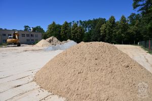 Budowa boiska w Koźlu 2025