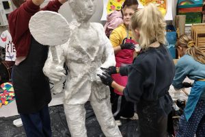 Ruszyły zajęcia plastyczne na Stacji Kultura PKP - 2025/2026