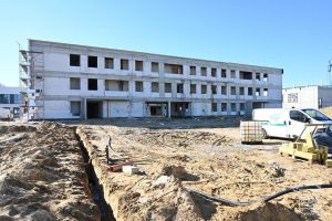 Budowa szkoły w ramach inwestycji Centrum Rozwoju Strykowa rok 2025