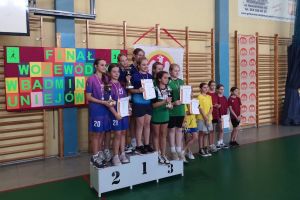 Finał Województwa Łódzkiego w Badmintonie Dziewcząt i Chłopców Igrzyska Dzieci 2025/2026 - srebro dla SP Dobra