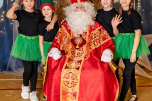 Wieczór Tysiąca Świateł w SP w Niesułkowie 2025