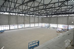 Budowa hali sportowej w ramach inwestycji Centrum Rozwoju Strykowa, marzec 2026