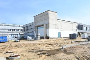 Budowa domu kultury w ramach inwestycji Centrum Rozwoju Strykowa, marzec 2026