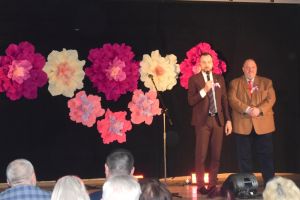 Koncert Michała Milowicza w Domu Kultury w Niesułkowie z okazji Dnia Kobiet