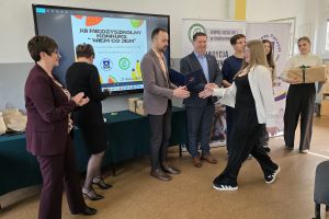 XII edycja konkursu "Wiem co jem"