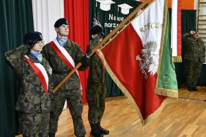 Zakończenie szkoły przez maturzystów w Zespole Szkół nr 1  Bratoszewicach