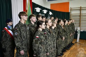 Zakończenie szkoły przez maturzystów w Zespole Szkół nr 1  Bratoszewicach