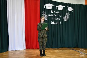 Zakończenie szkoły przez maturzystów w Zespole Szkół nr 1  Bratoszewicach