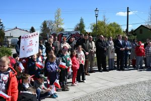 Pochód majowy SP nr 1 i SP nr 2 pod Pomnik Niepodległości -2026 r.