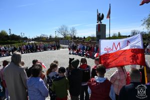 Pochód majowy SP nr 1 i SP nr 2 pod Pomnik Niepodległości -2026 r.
