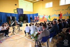 Odsłonięcie tablicy pamiątkowej w Niesułkowie - 08.05.2026 r. - galeria zdjęć