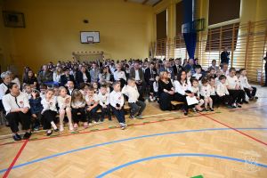 Odsłonięcie tablicy pamiątkowej w Niesułkowie - 08.05.2026 r. - galeria zdjęć