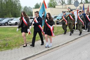 Odsłonięcie tablicy pamiątkowej w Niesułkowie - 08.05.2026 r. - galeria zdjęć