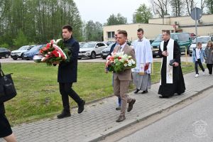 Odsłonięcie tablicy pamiątkowej w Niesułkowie - 08.05.2026 r. - galeria zdjęć