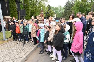 Odsłonięcie tablicy pamiątkowej w Niesułkowie - 08.05.2026 r. - galeria zdjęć