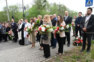 Odsłonięcie tablicy pamiątkowej w Niesułkowie - 08.05.2026 r. - galeria zdjęć