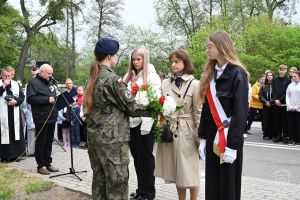 Odsłonięcie tablicy pamiątkowej w Niesułkowie - 08.05.2026 r. - galeria zdjęć