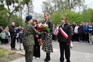 Odsłonięcie tablicy pamiątkowej w Niesułkowie - 08.05.2026 r. - galeria zdjęć