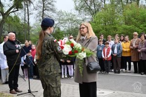 Odsłonięcie tablicy pamiątkowej w Niesułkowie - 08.05.2026 r. - galeria zdjęć