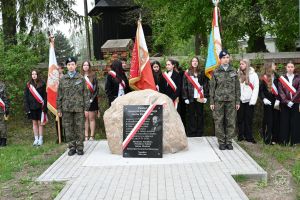 Odsłonięcie tablicy pamiątkowej w Niesułkowie maj 2026
