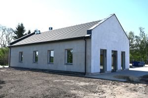 Budowa obiektu wielofunkcyjnego w Warszewicach, inwestycja zakończona, przed otwarciem obiektu