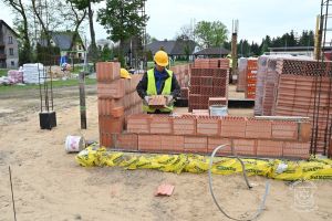 Budowa świetlicy wiejskiej w Tymiance, w trakcie prac budowlanych, maj 2026