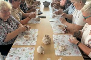 Warsztaty kreatywne z ceramiką w ramach SAS
