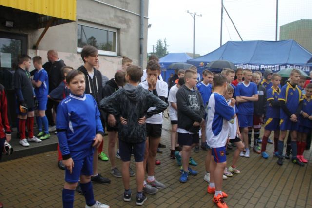 18 maja, na boisku Orlik na terenie SP 2 w Strykowie odbył się I Turniej Piłkarski „Żyję zdrowo na sportowo” oraz Piknik...