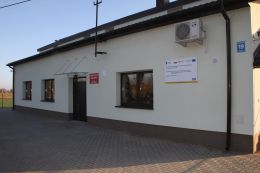 Budynek świetlicy wiejskiej we Wrzasku po termomodernizacji