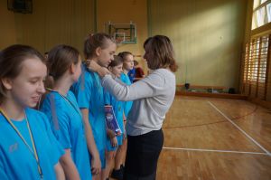 Międzyszkolne rozgrywki unihokeja w Dobrej